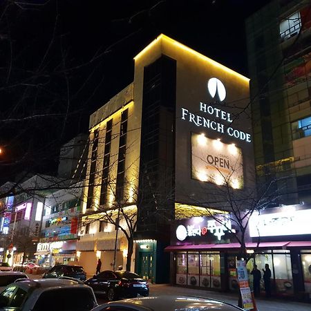 Hotel French Code Myeongji Ciudad Metropolitana de Ciudad Metropolitana de Busan Exterior foto