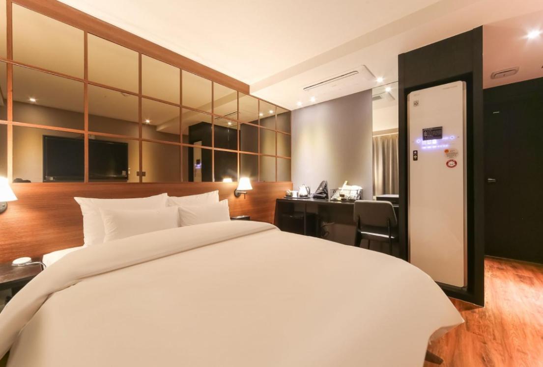 Hotel French Code Myeongji Ciudad Metropolitana de Ciudad Metropolitana de Busan Exterior foto