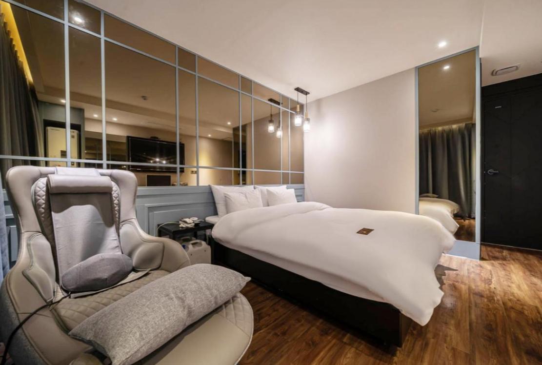 Hotel French Code Myeongji Ciudad Metropolitana de Ciudad Metropolitana de Busan Exterior foto
