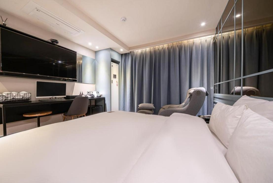 Hotel French Code Myeongji Ciudad Metropolitana de Ciudad Metropolitana de Busan Exterior foto