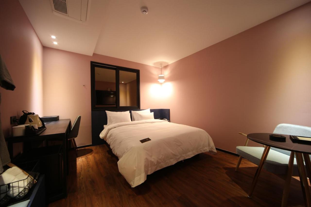 Hotel French Code Myeongji Ciudad Metropolitana de Ciudad Metropolitana de Busan Exterior foto