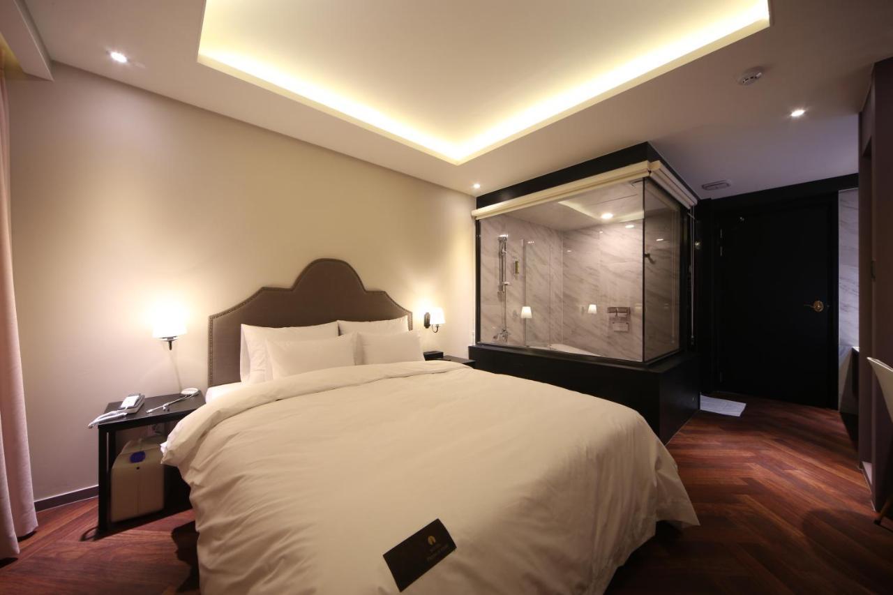 Hotel French Code Myeongji Ciudad Metropolitana de Ciudad Metropolitana de Busan Exterior foto
