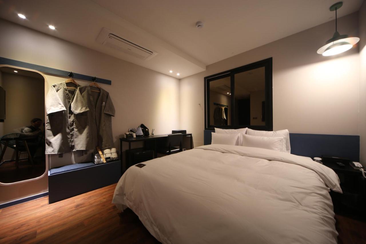 Hotel French Code Myeongji Ciudad Metropolitana de Ciudad Metropolitana de Busan Exterior foto