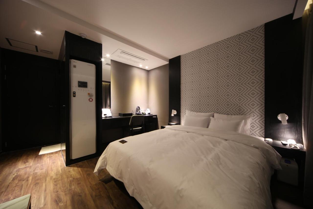 Hotel French Code Myeongji Ciudad Metropolitana de Ciudad Metropolitana de Busan Exterior foto